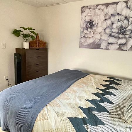 New Private Tiny Home Near Greenlake/Lightrail/I-5 Сиатъл Екстериор снимка