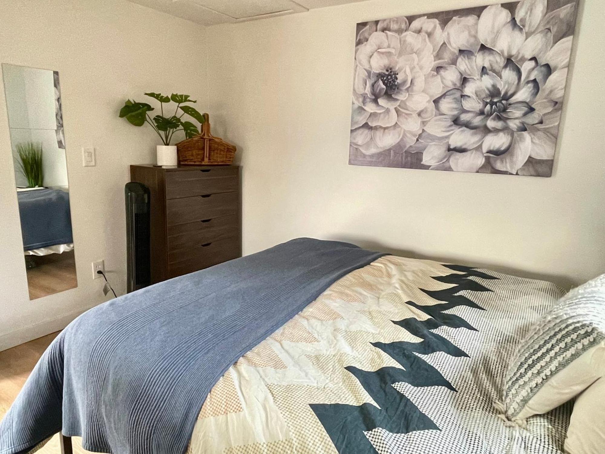 New Private Tiny Home Near Greenlake/Lightrail/I-5 Сиатъл Екстериор снимка